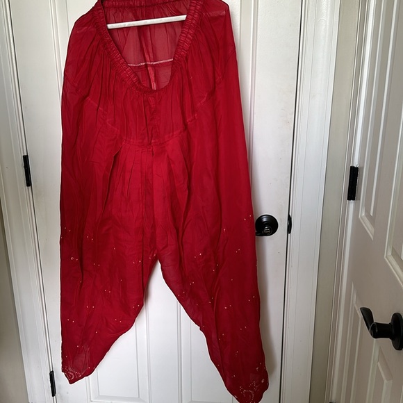 Indian clothes- 3 Piece Chikankari - Picture 7 of 12